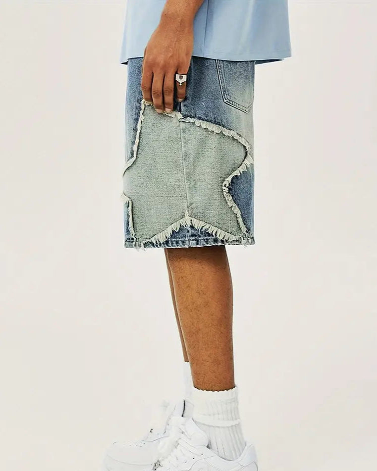 ג׳ינס אוברסייז קצר עם הדפס כוכב גדול ״star״