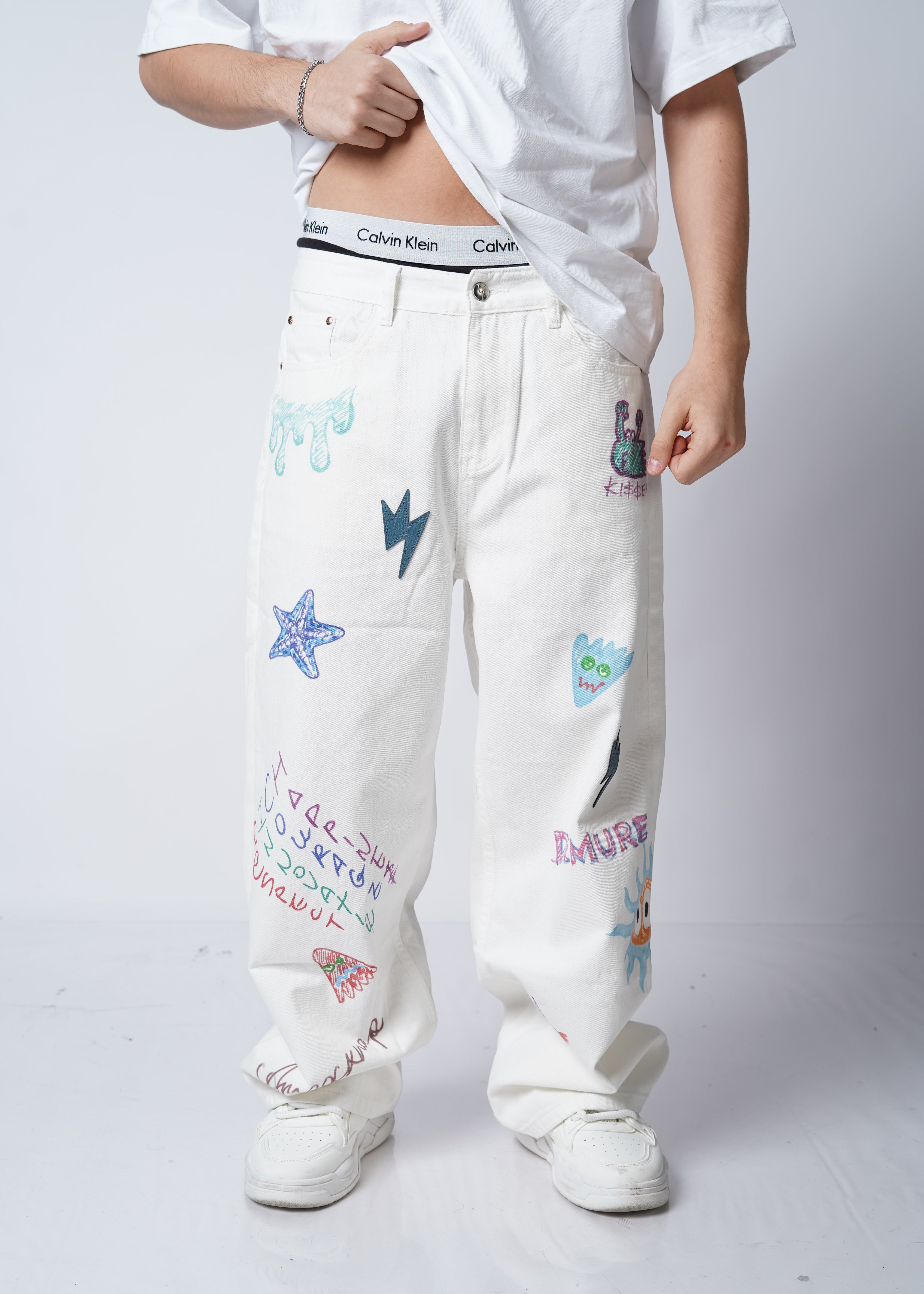 ג׳ינס ציורים לבן ״ painting״