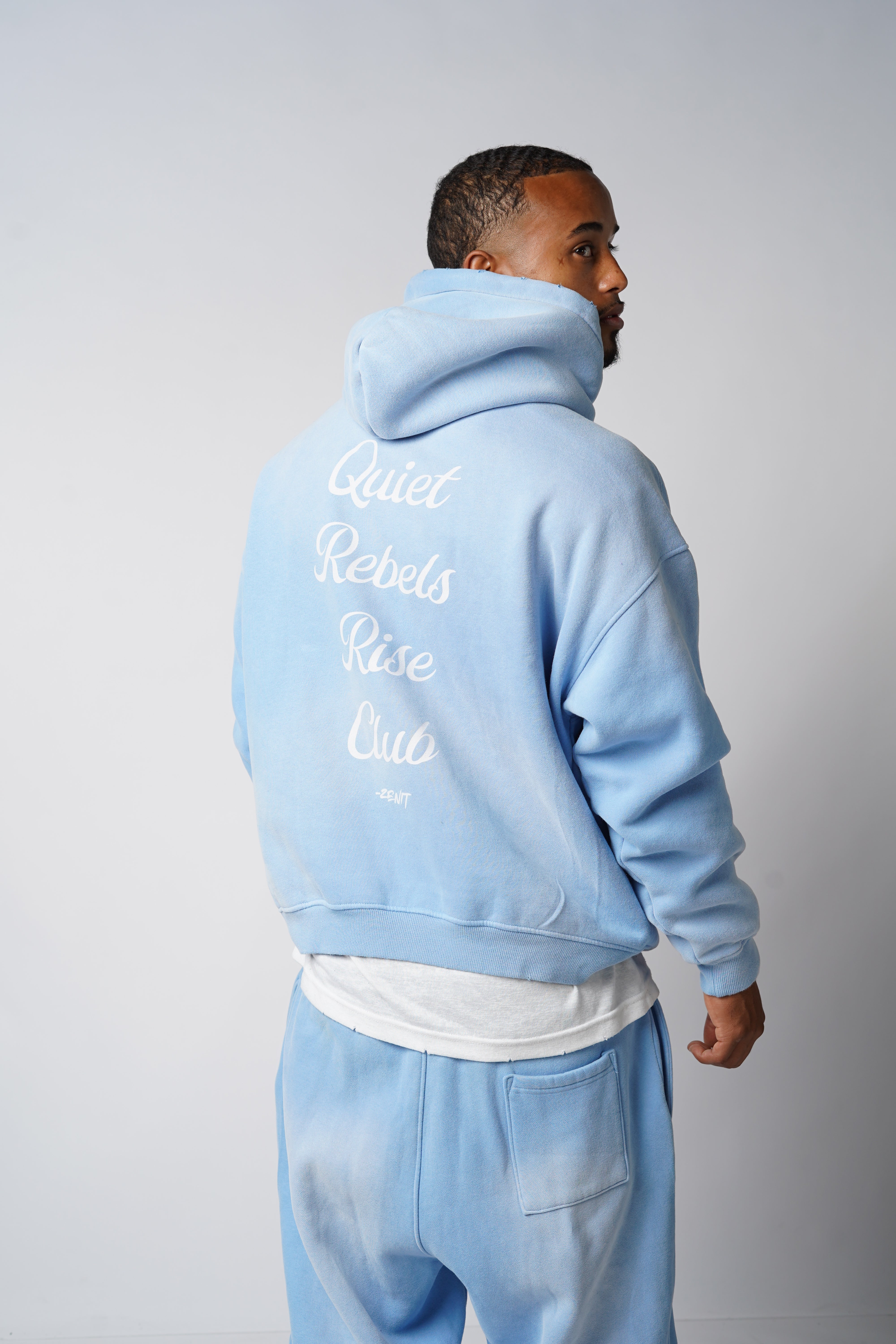 קפוצ׳ון בייבי בלו "Baby Blue"