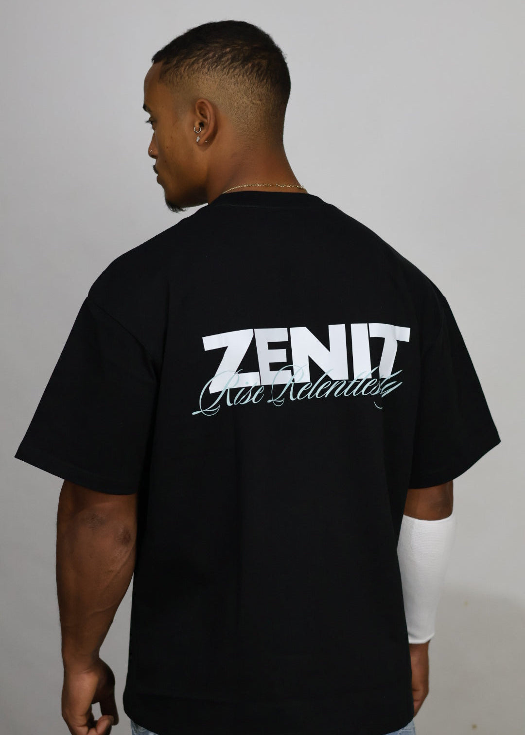 חולצת אובר סייז לוגו כחול ״blue״