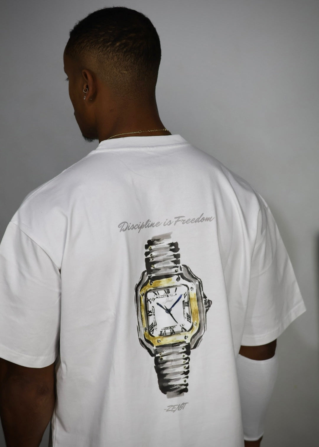 חולצת אובר סייז שעון ״clock״