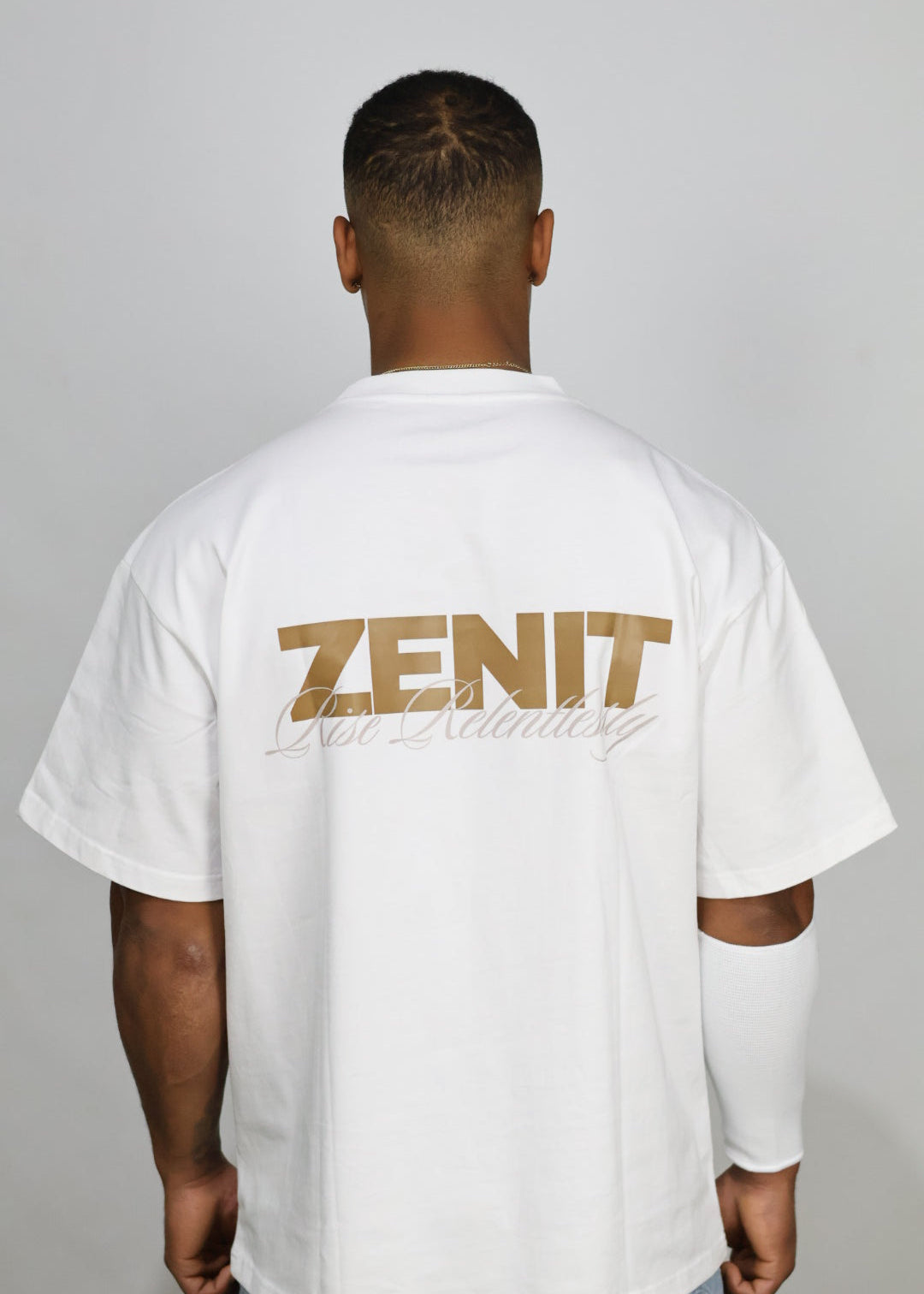 חולצת אוברסייז לוגו זהב ״gold”