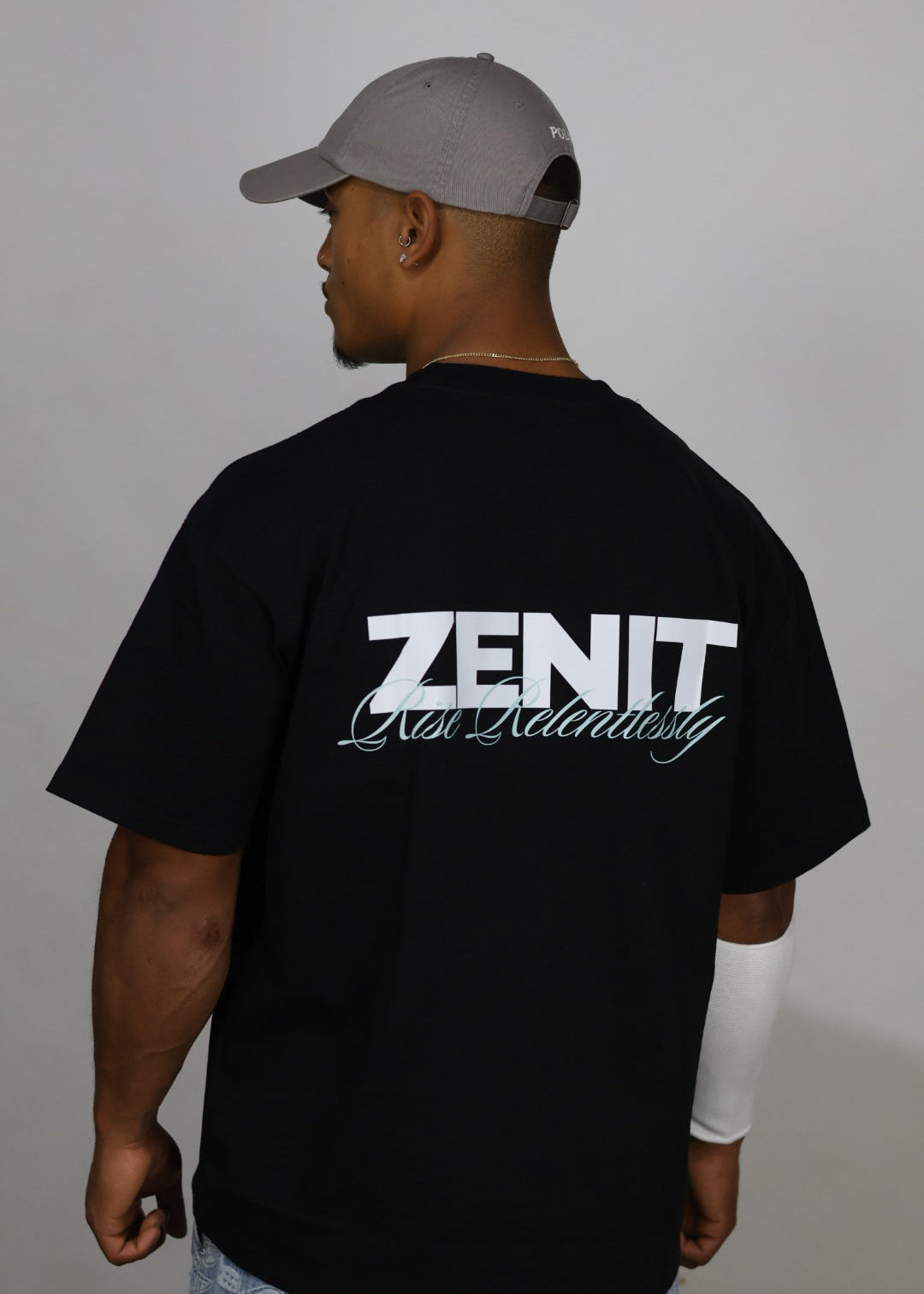 חולצת אובר סייז לוגו כחול ״blue״