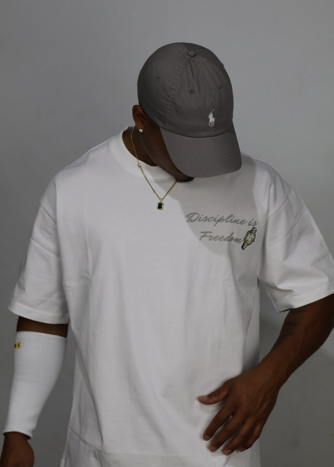 חולצת אובר סייז שעון ״clock״