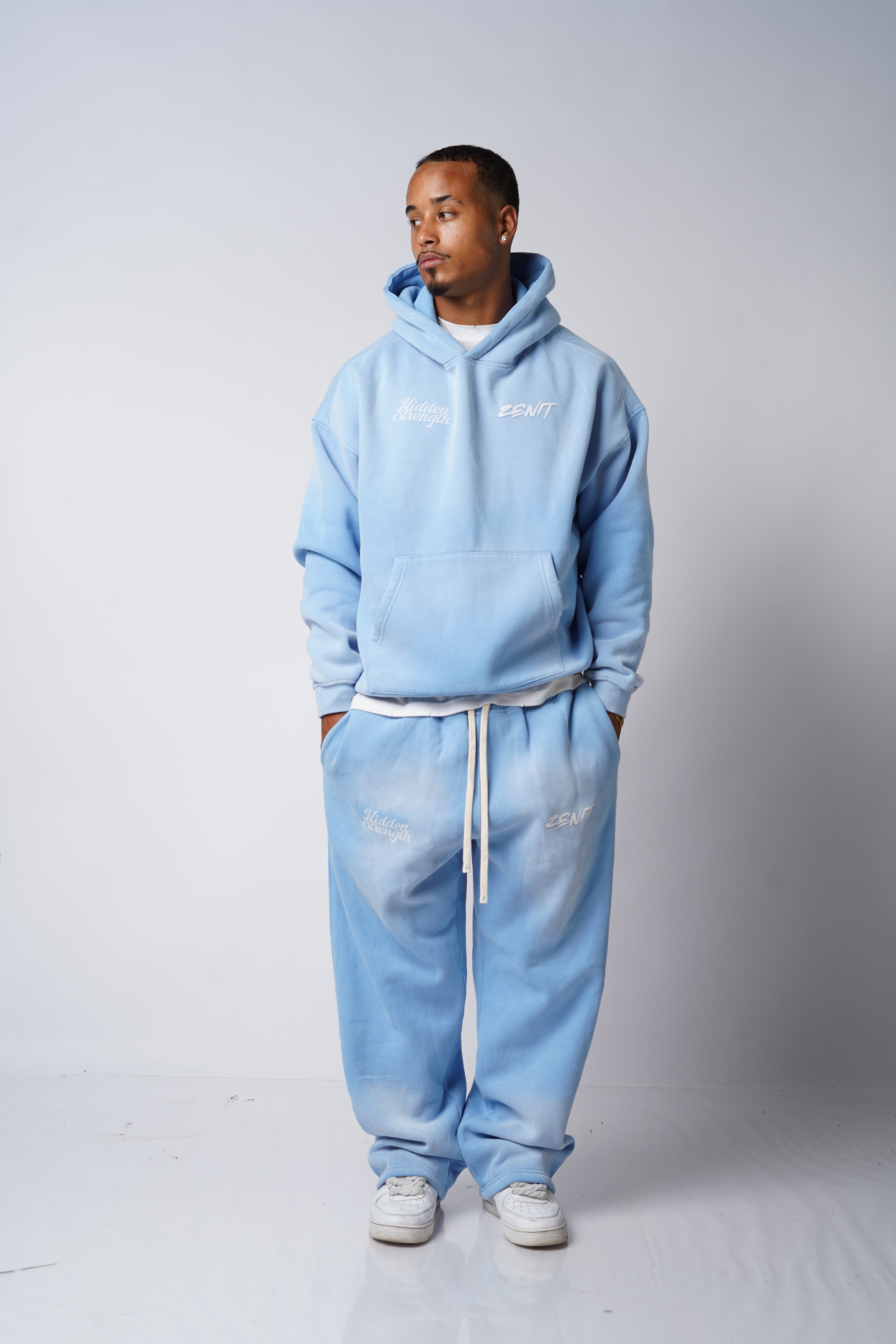 קפוצ׳ון בייבי בלו "Baby Blue"