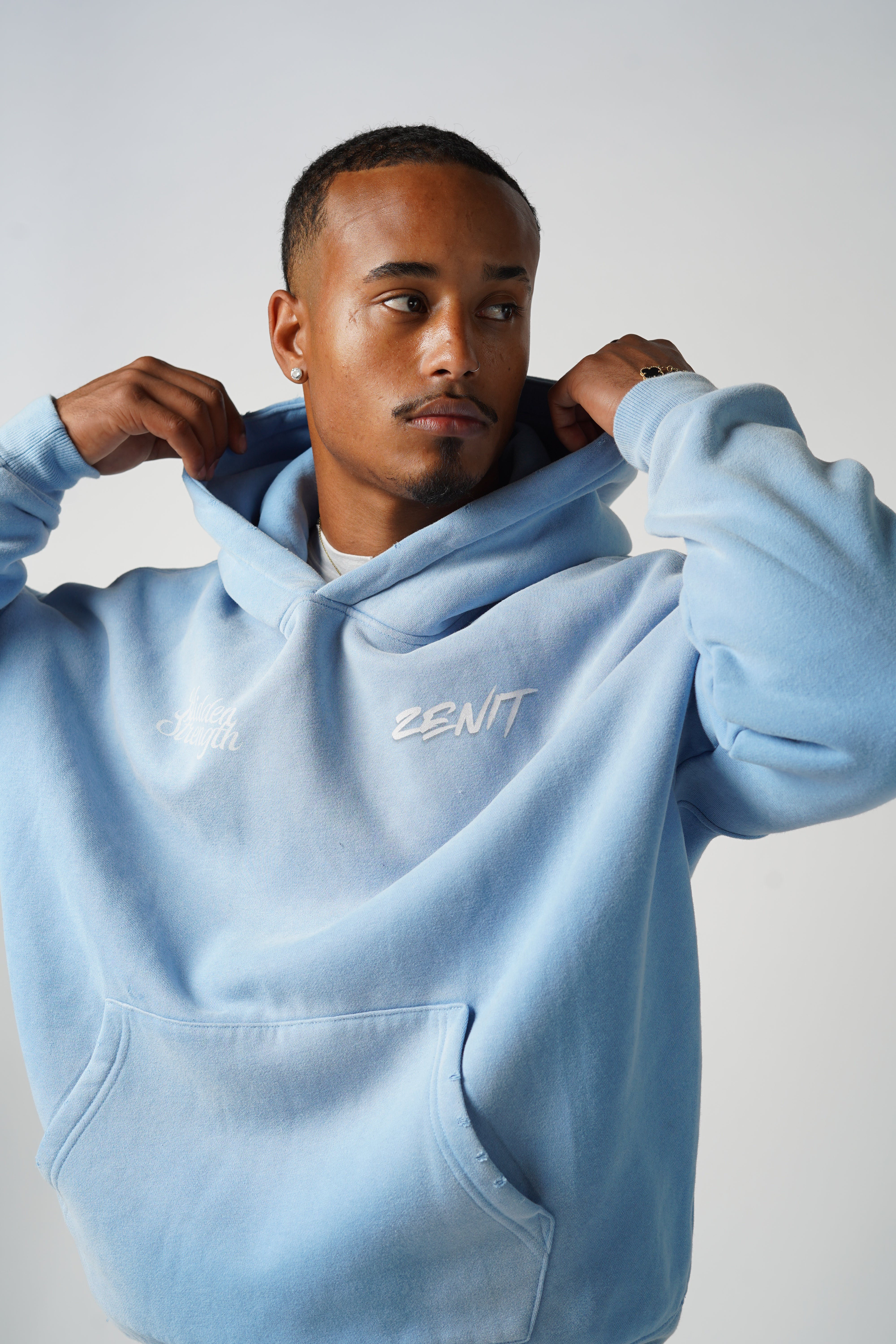 קפוצ׳ון בייבי בלו "Baby Blue"